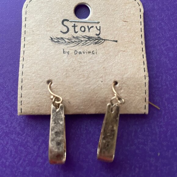 Bundle 3 pairs for $12. Gold Tone Dangle Earrings - Picture 1 of 3